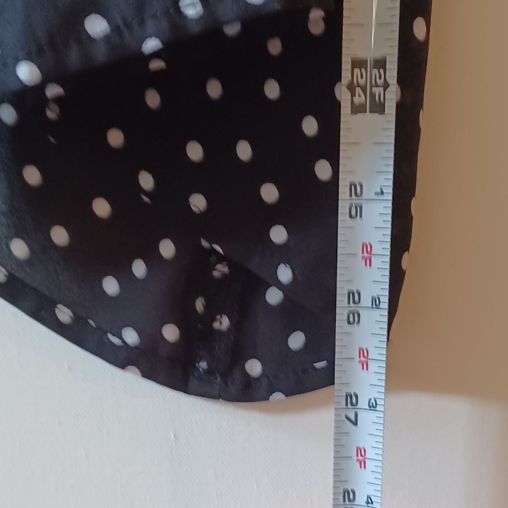 Forever 21 Narrow Shouldered Polka Dot Blouse - Picture 9 of 10